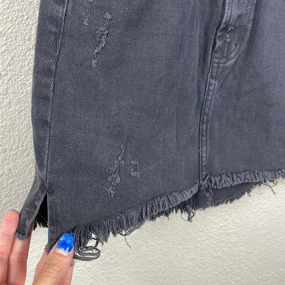 One by One Teaspoon 2020 Mini Skirt Black Denim Jean Distressed High Rise 28 - Picture 4 of 14